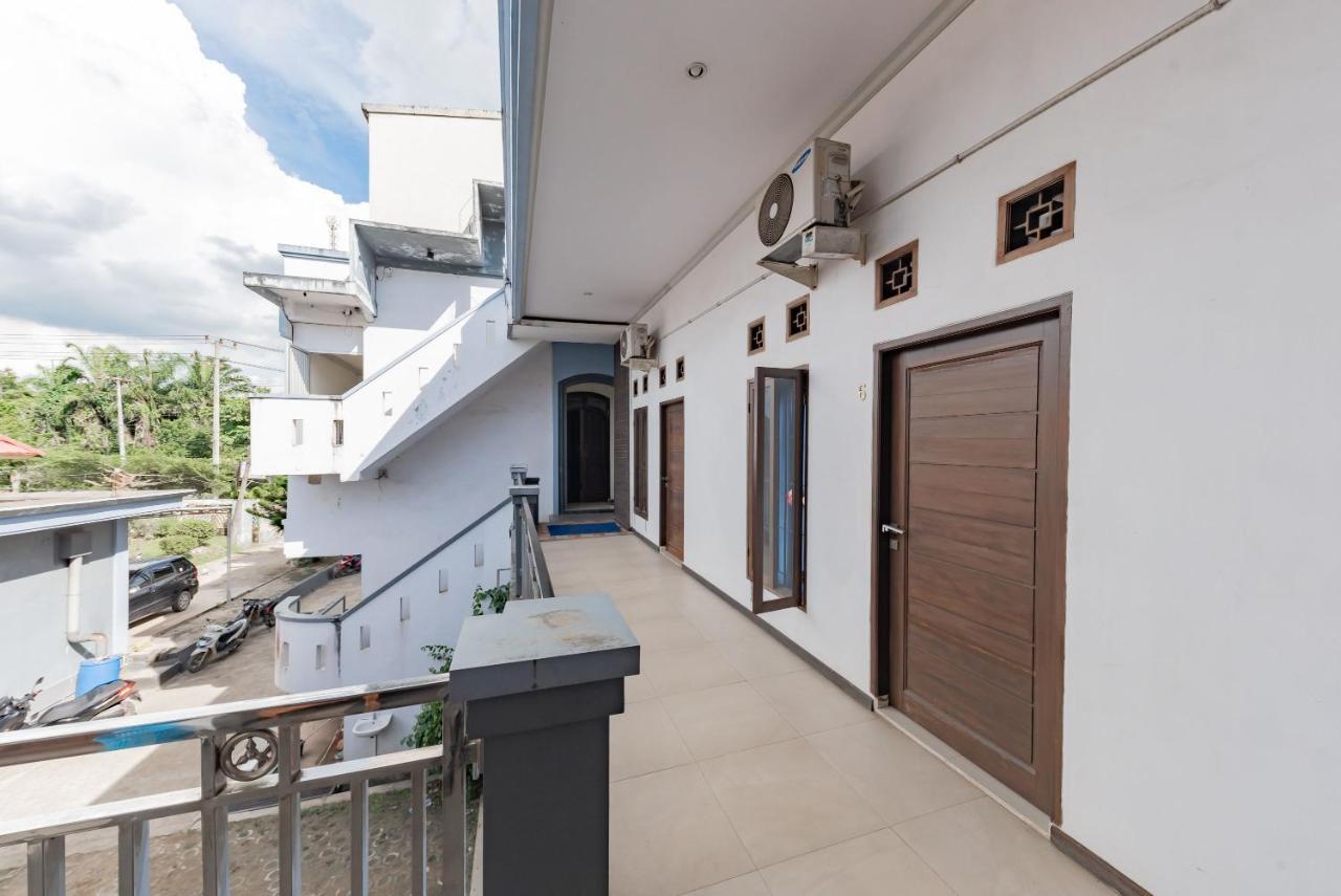 Reddoorz Near Gor Sempaja Samarinda Hotel Ngoại thất bức ảnh